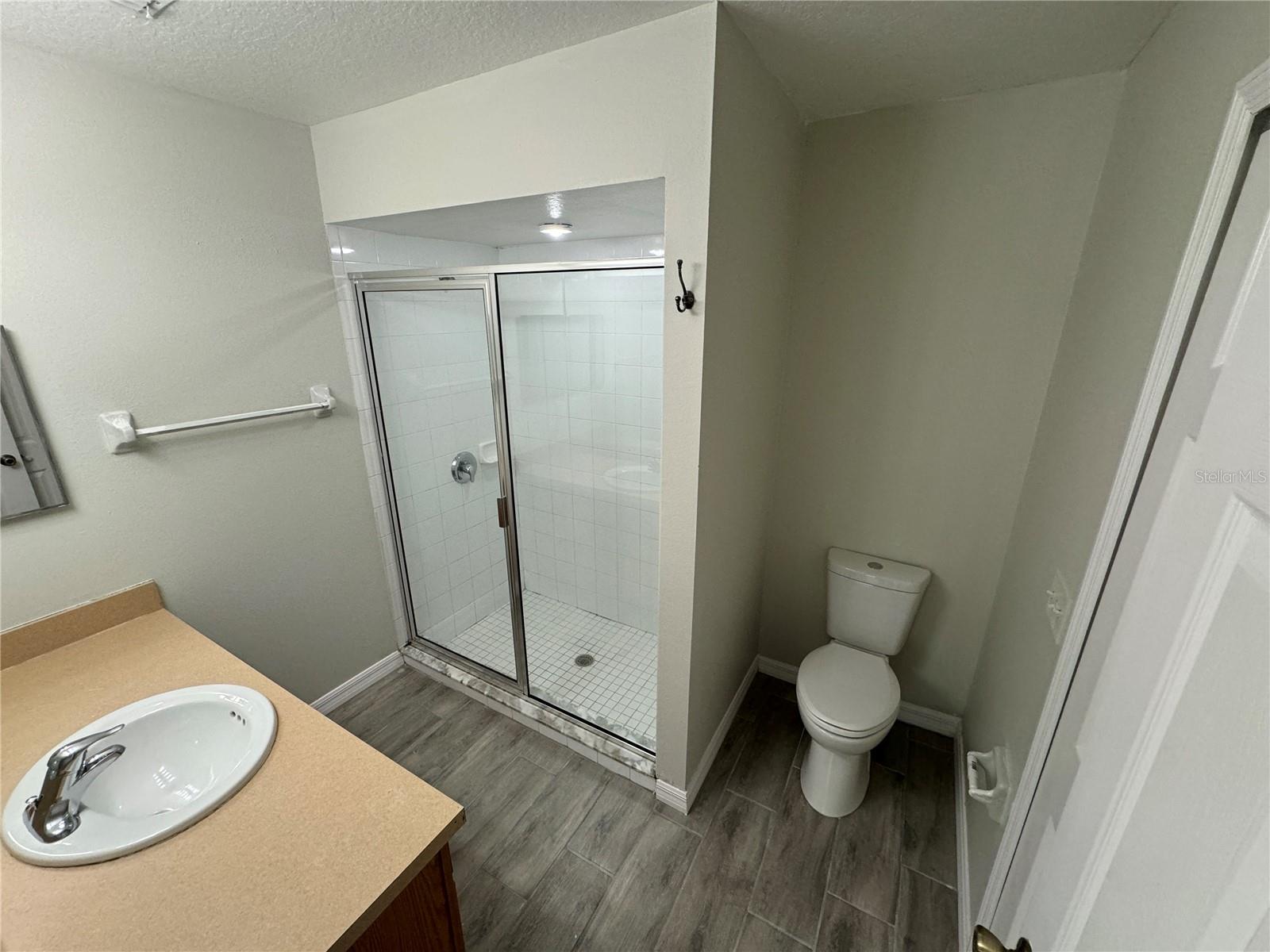 34329 OAK AVE, LEESBURG, FL, 34788