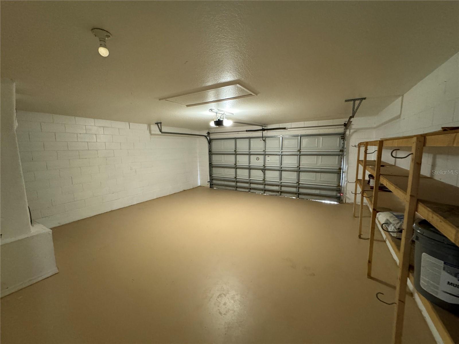 34329 OAK AVE, LEESBURG, FL, 34788