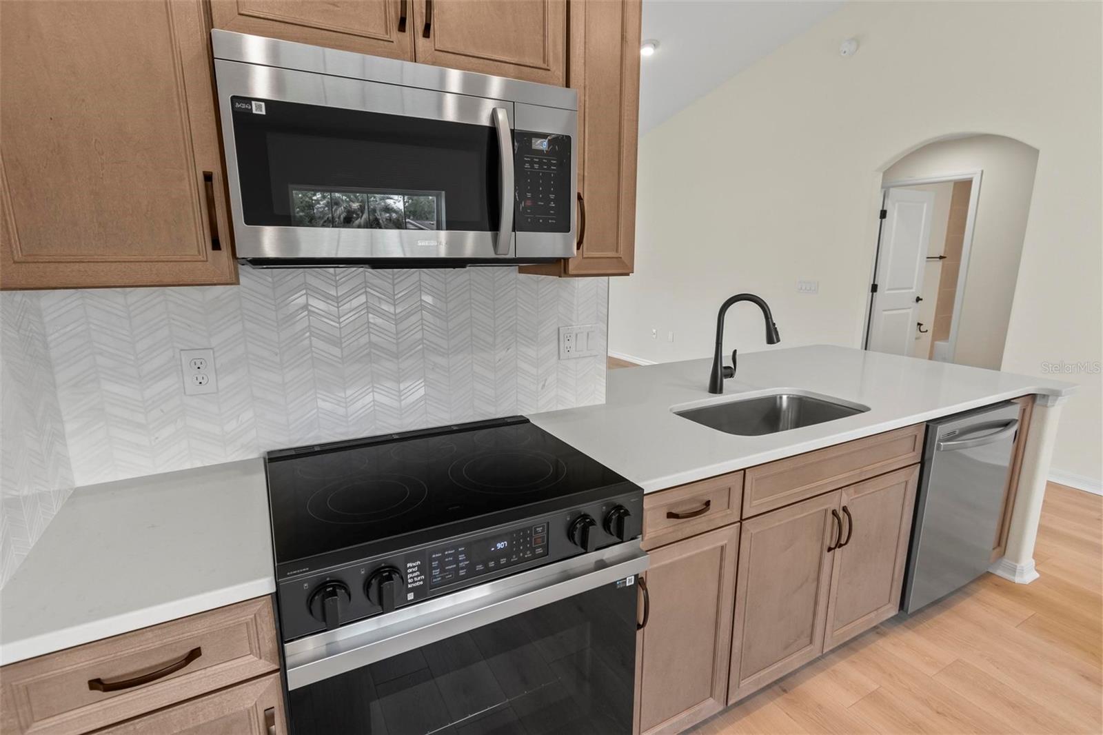 16 PRIORY LN, PALM COAST, FL, 32164