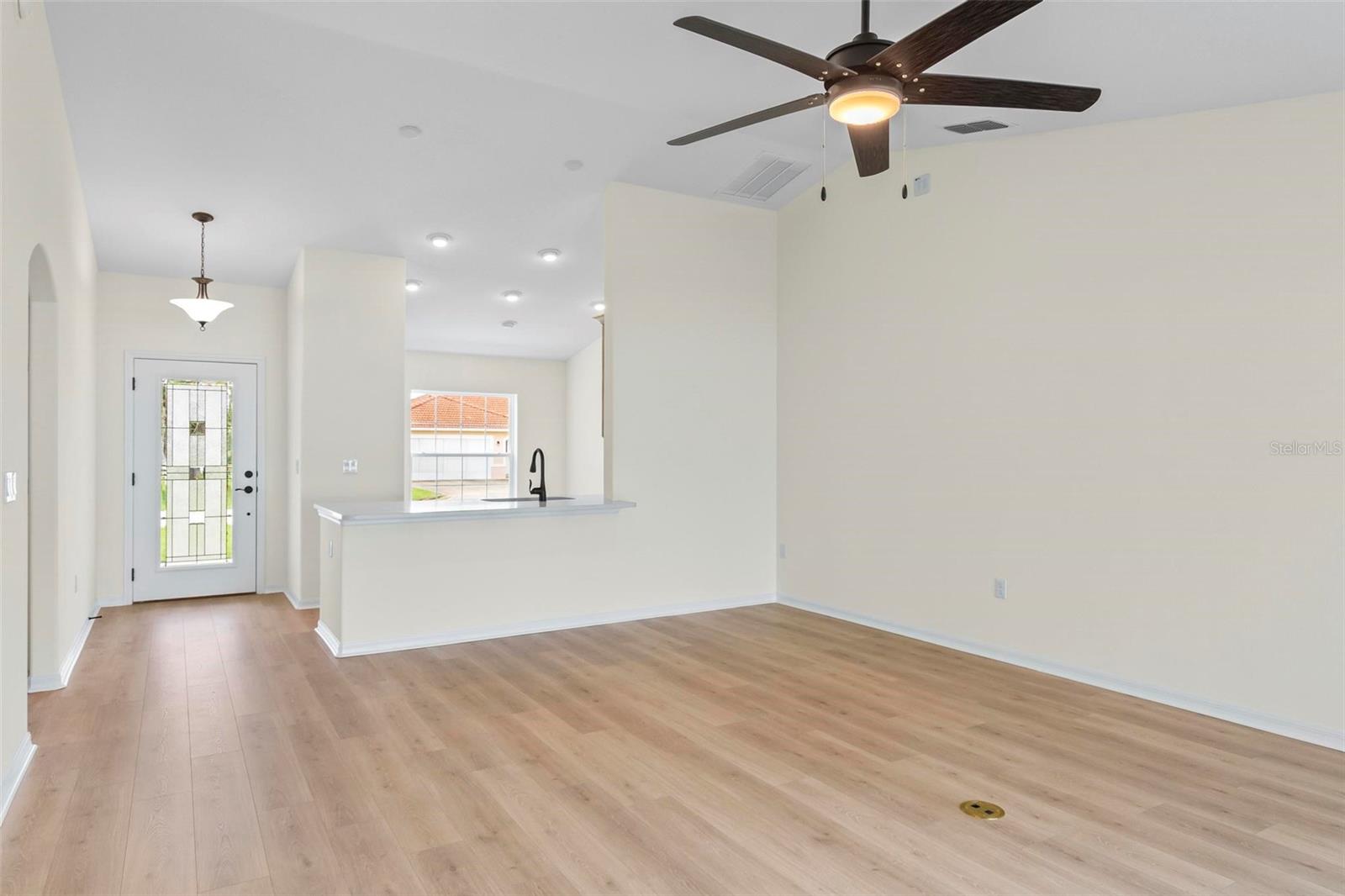 16 PRIORY LN, PALM COAST, FL, 32164