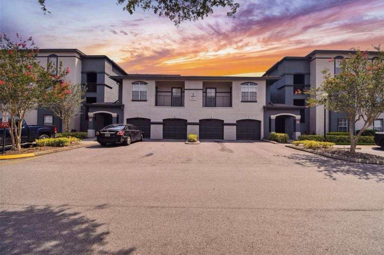 8517 ISLAND BREEZE LN #207, TEMPLE TERRACE, FL, 33637