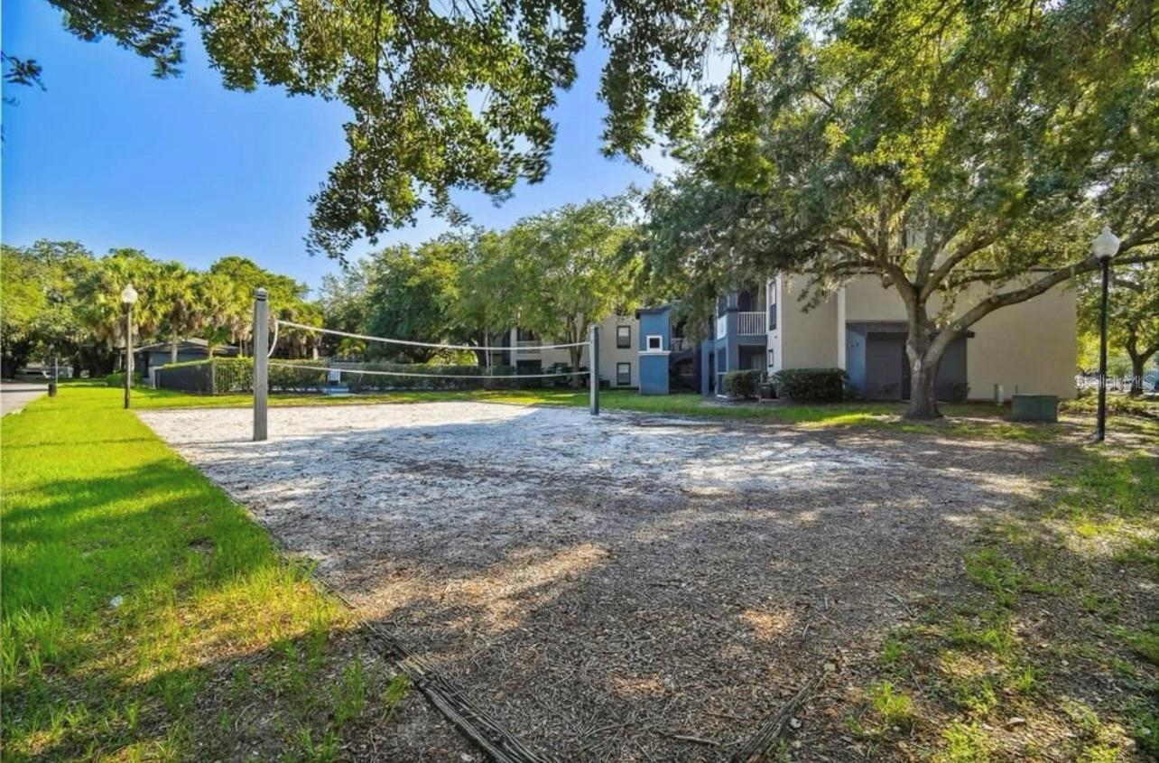 8517 ISLAND BREEZE LN #207, TEMPLE TERRACE, FL, 33637