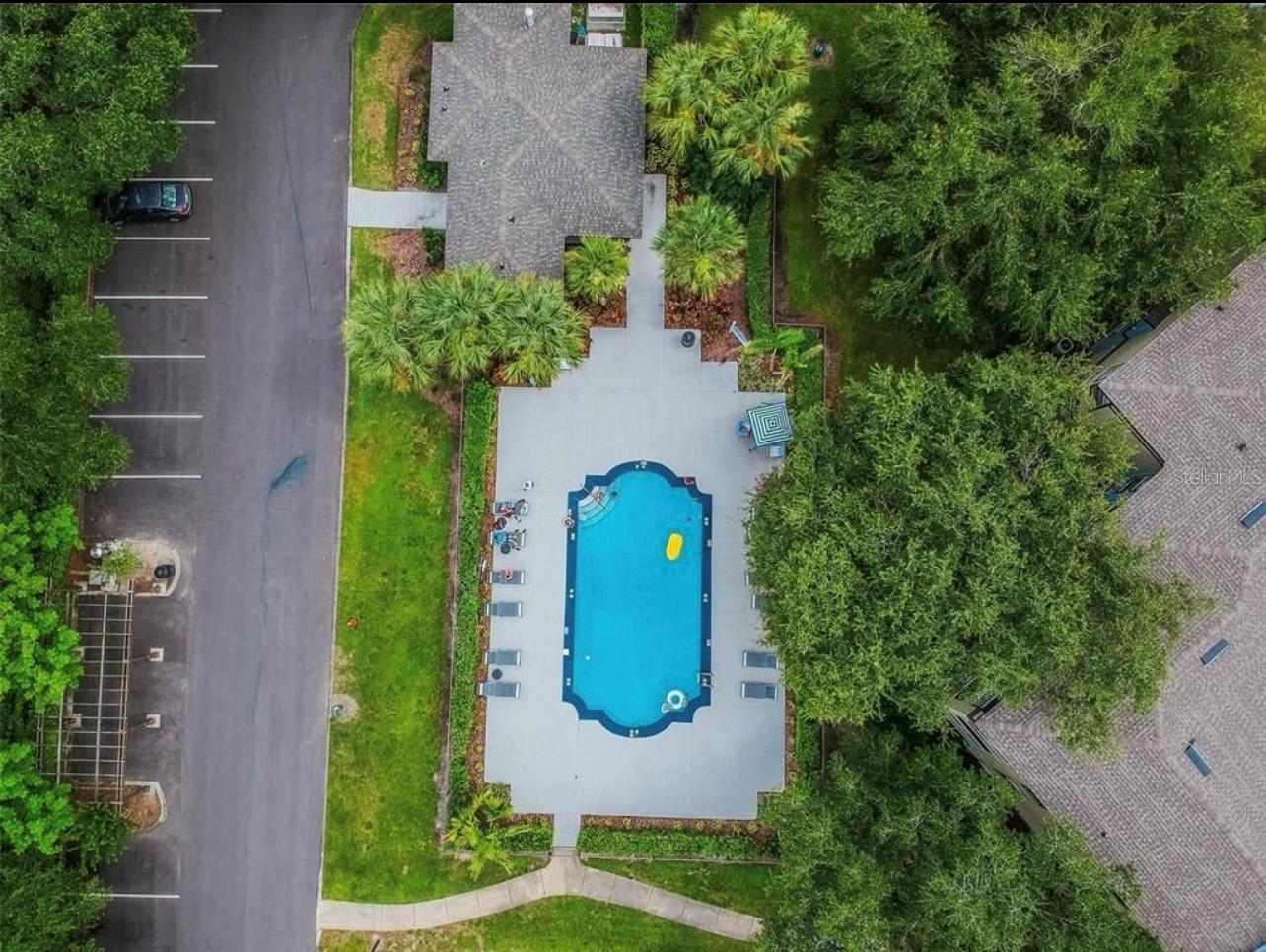 8517 ISLAND BREEZE LN #207, TEMPLE TERRACE, FL, 33637