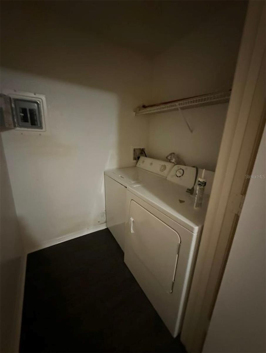 8517 ISLAND BREEZE LN #207, TEMPLE TERRACE, FL, 33637