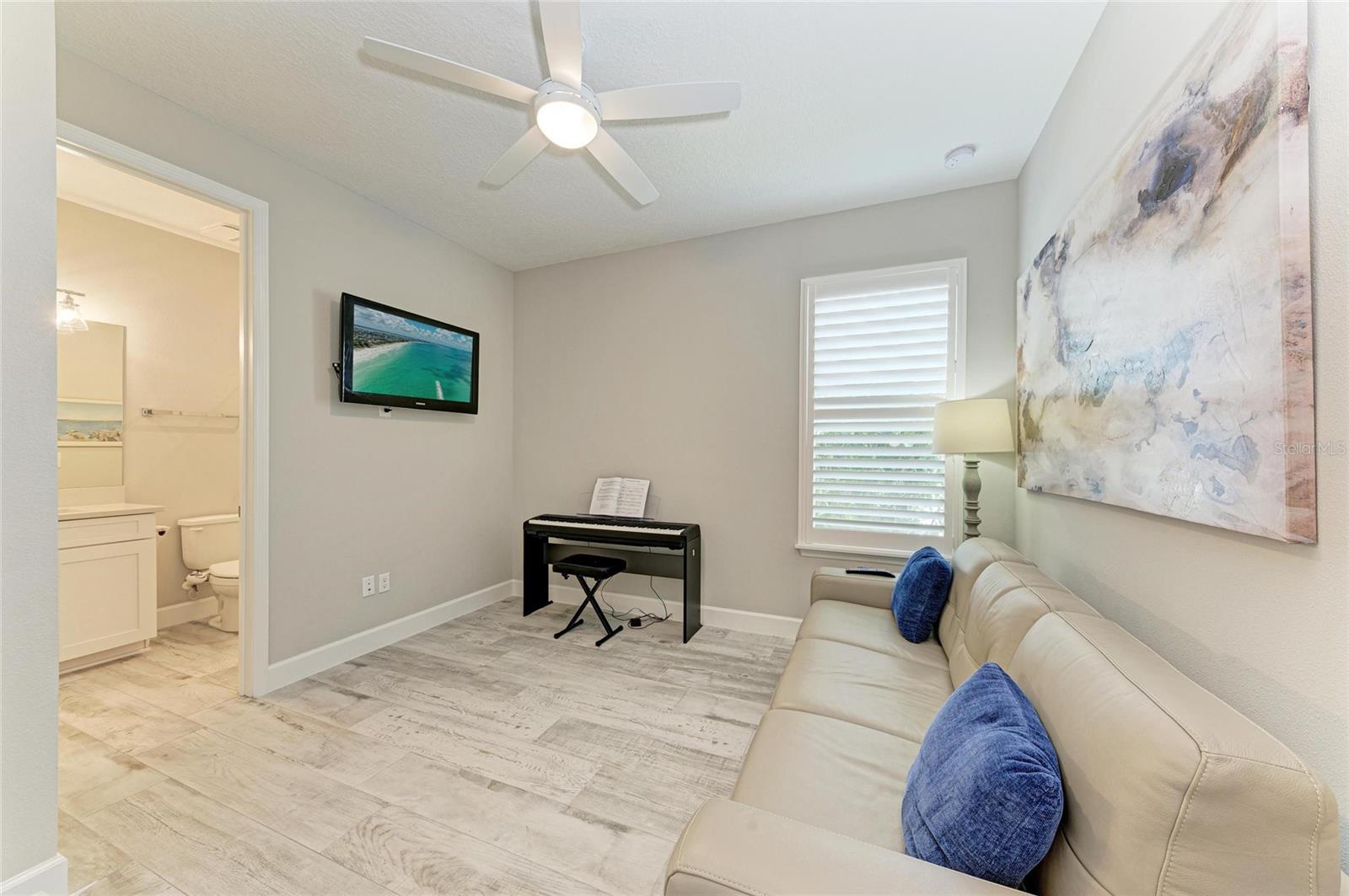 8264 SUMMER NIGHT RD, SARASOTA, FL, 34241