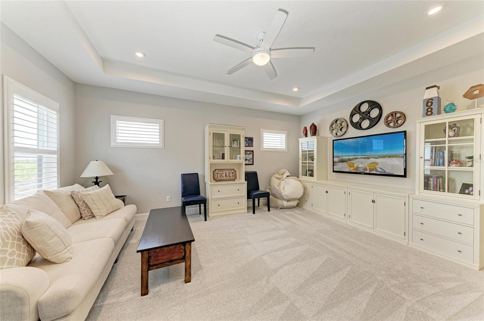 8264 SUMMER NIGHT RD, SARASOTA, FL, 34241