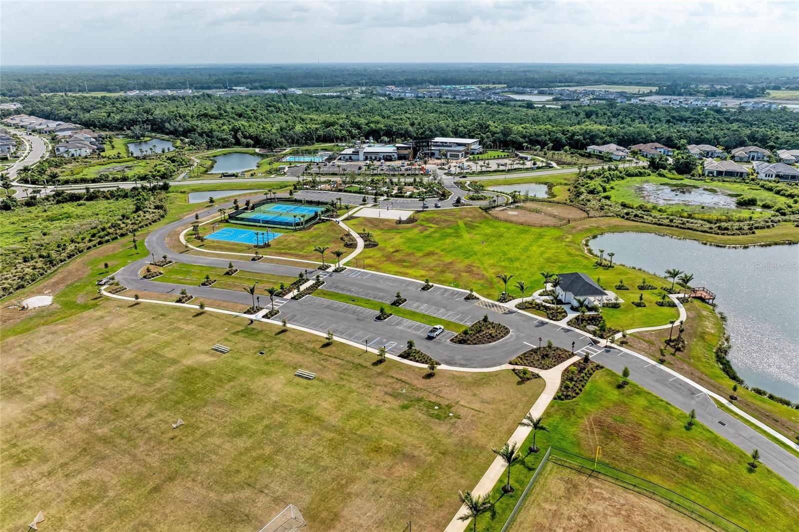 8264 SUMMER NIGHT RD, SARASOTA, FL, 34241