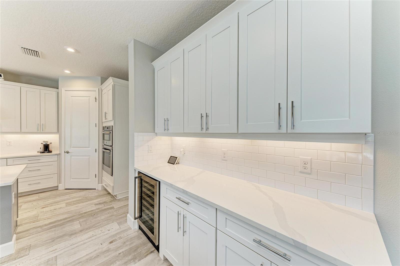 8264 SUMMER NIGHT RD, SARASOTA, FL, 34241