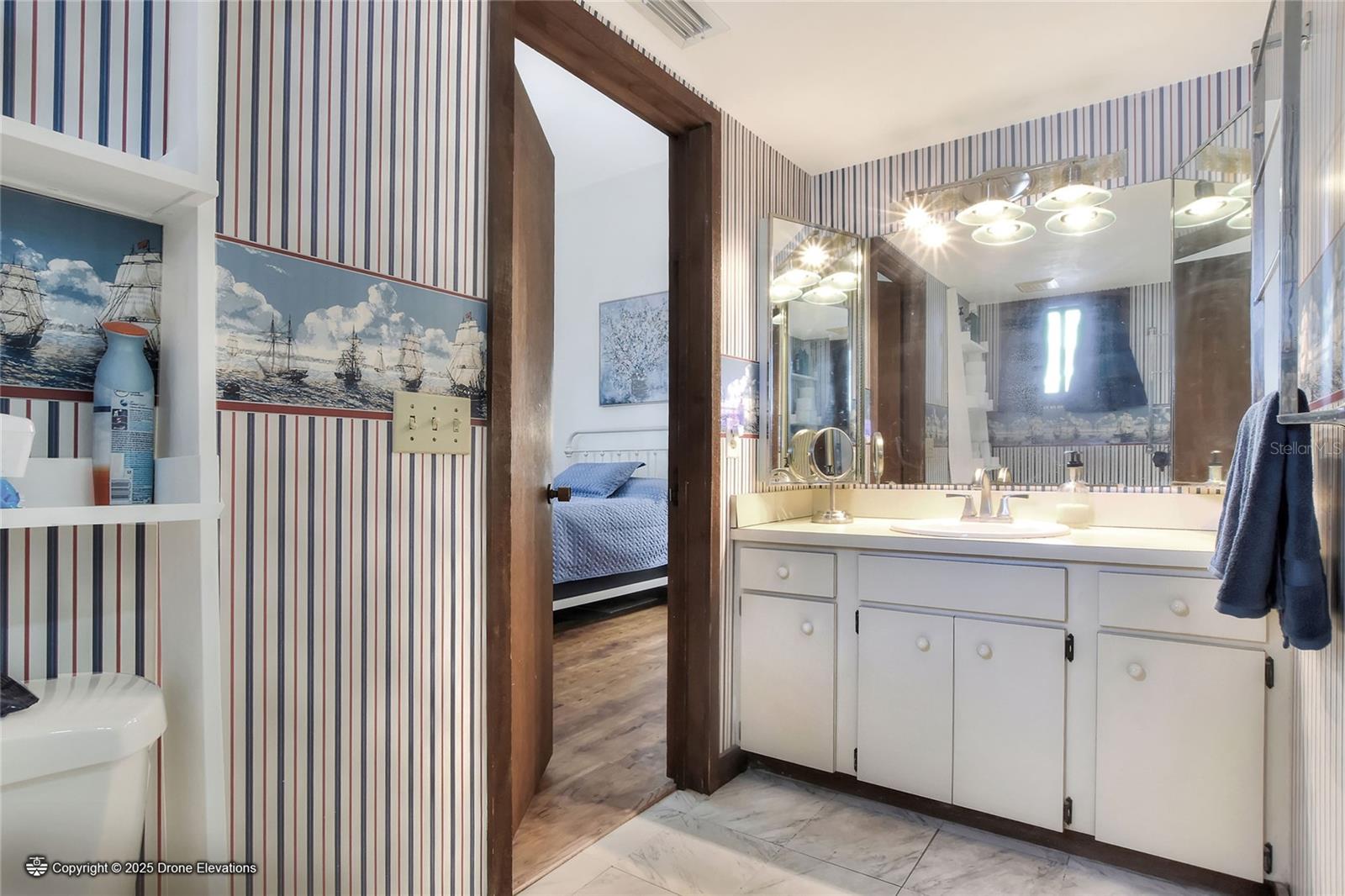 1118 CYPRESS PT W, WINTER HAVEN, FL, 33884