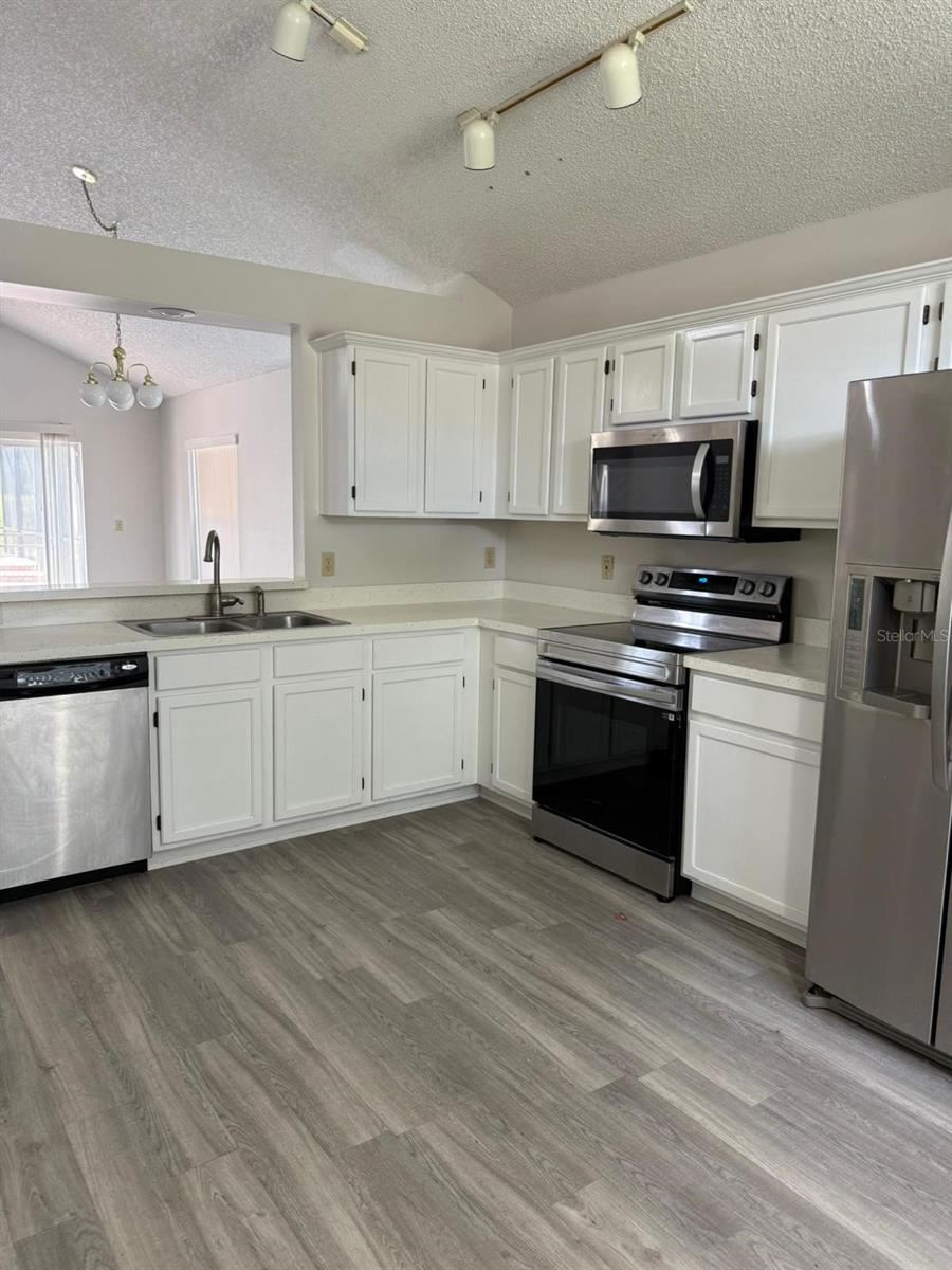 2833 FALLING TREE CIR, ORLANDO, FL, 32837