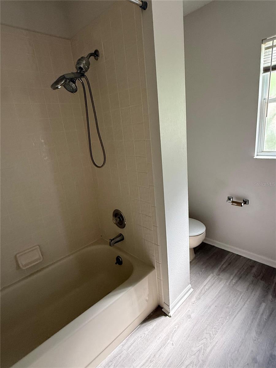 2833 FALLING TREE CIR, ORLANDO, FL, 32837