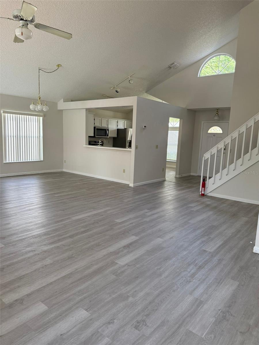 2833 FALLING TREE CIR, ORLANDO, FL, 32837