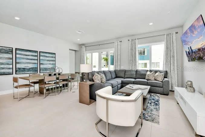 7770 SANDY RIDGE DR #136, REUNION, FL, 34747