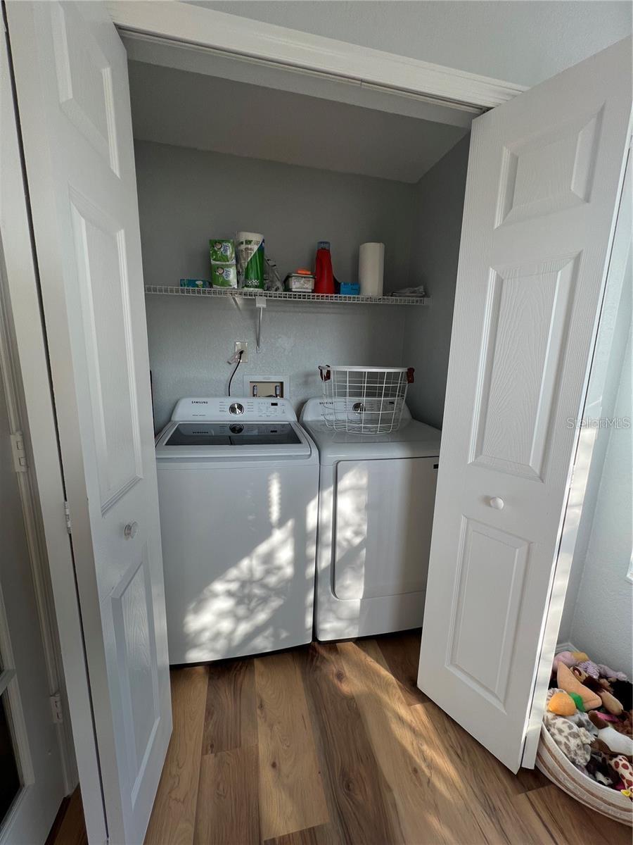 5168 CONROY RD #28, ORLANDO, FL, 32811