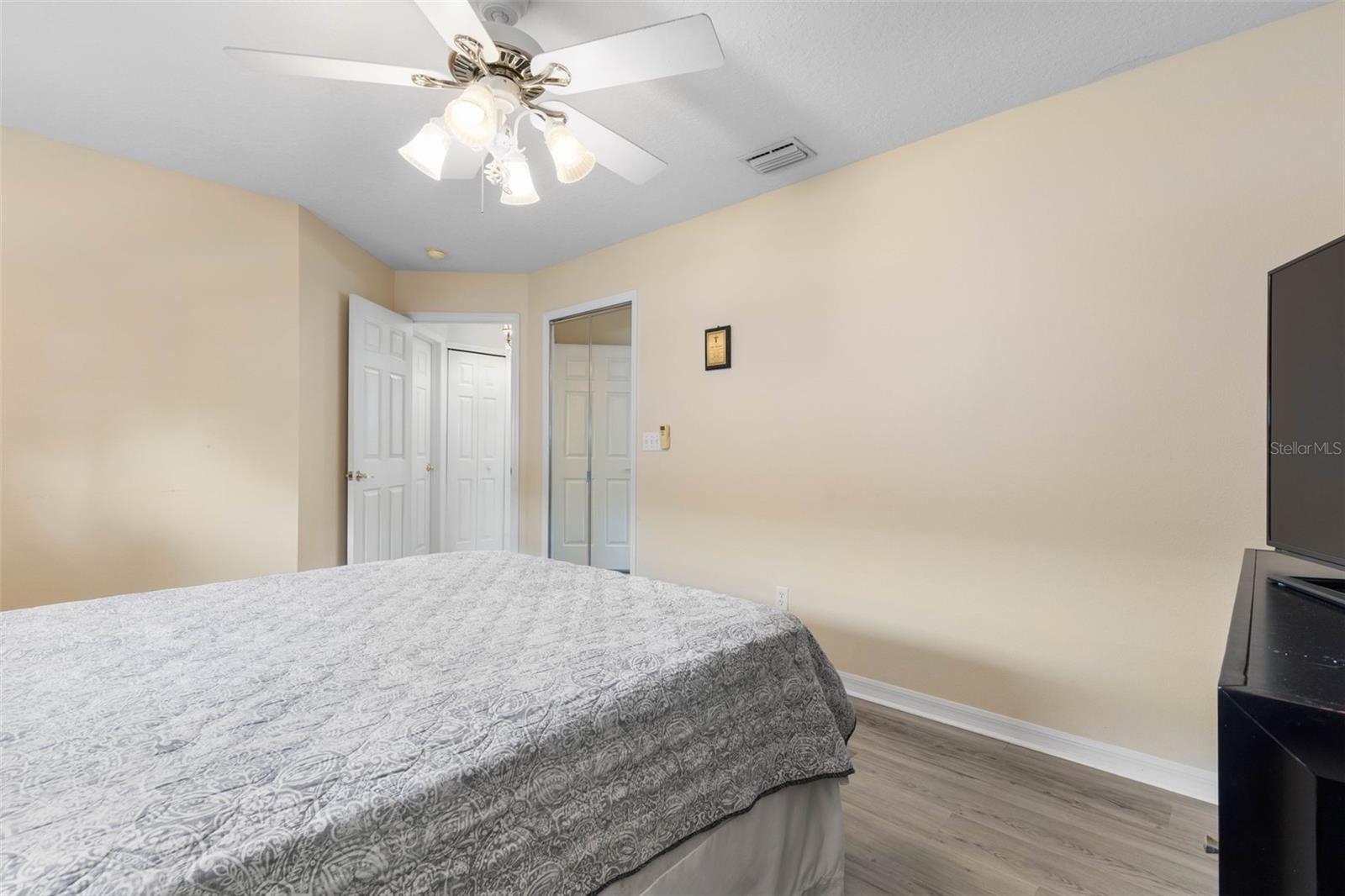 115 BAY LAKE DR, ORMOND BEACH, FL, 32174