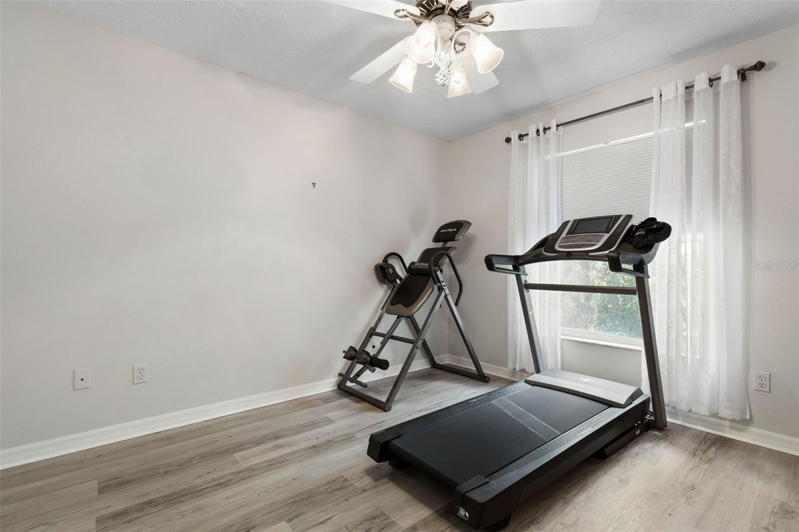 115 BAY LAKE DR, ORMOND BEACH, FL, 32174