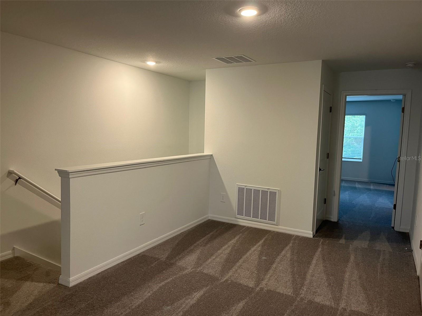 10264 TRUMPET HONEYSUCKLE WAY, SAN ANTONIO, FL, 33576