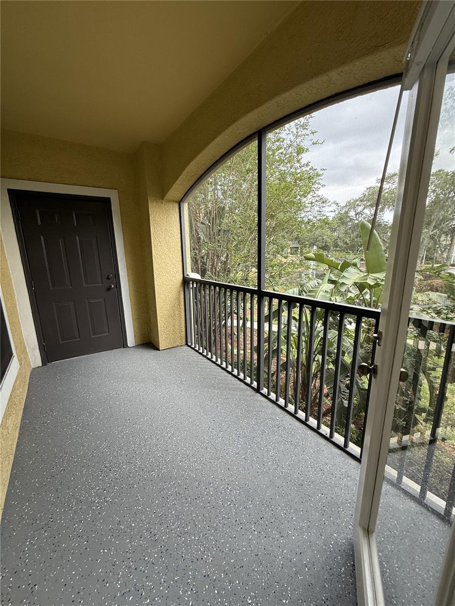 10019 COURTNEY PALMS BLVD #204, TAMPA, FL, 33619