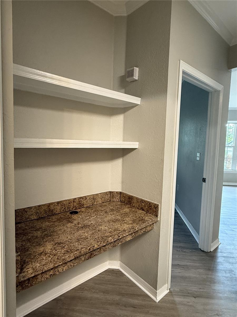 10019 COURTNEY PALMS BLVD #204, TAMPA, FL, 33619