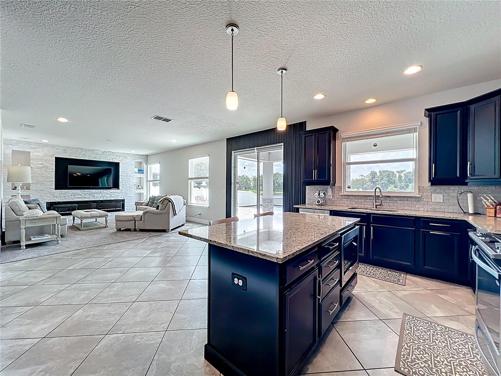 4993 SOUTHLAWN AVE, ORLANDO, FL, 32811