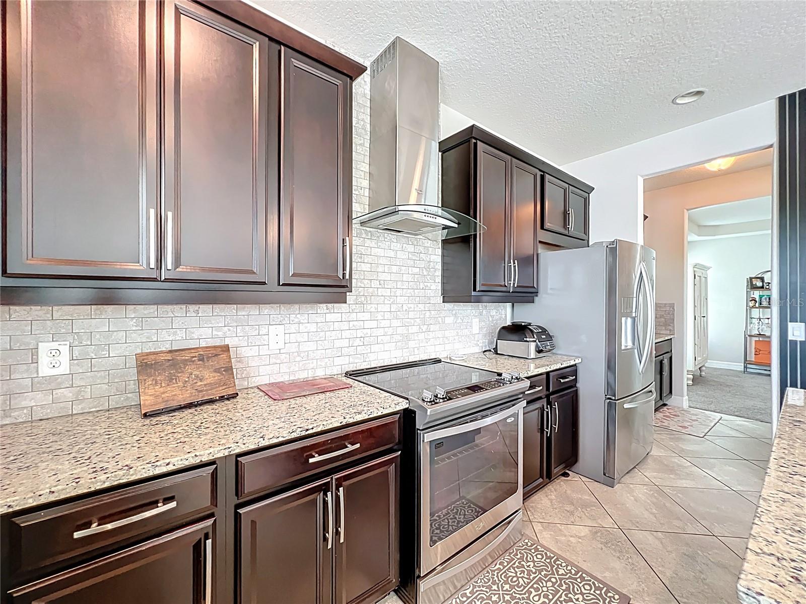 4993 SOUTHLAWN AVE, ORLANDO, FL, 32811