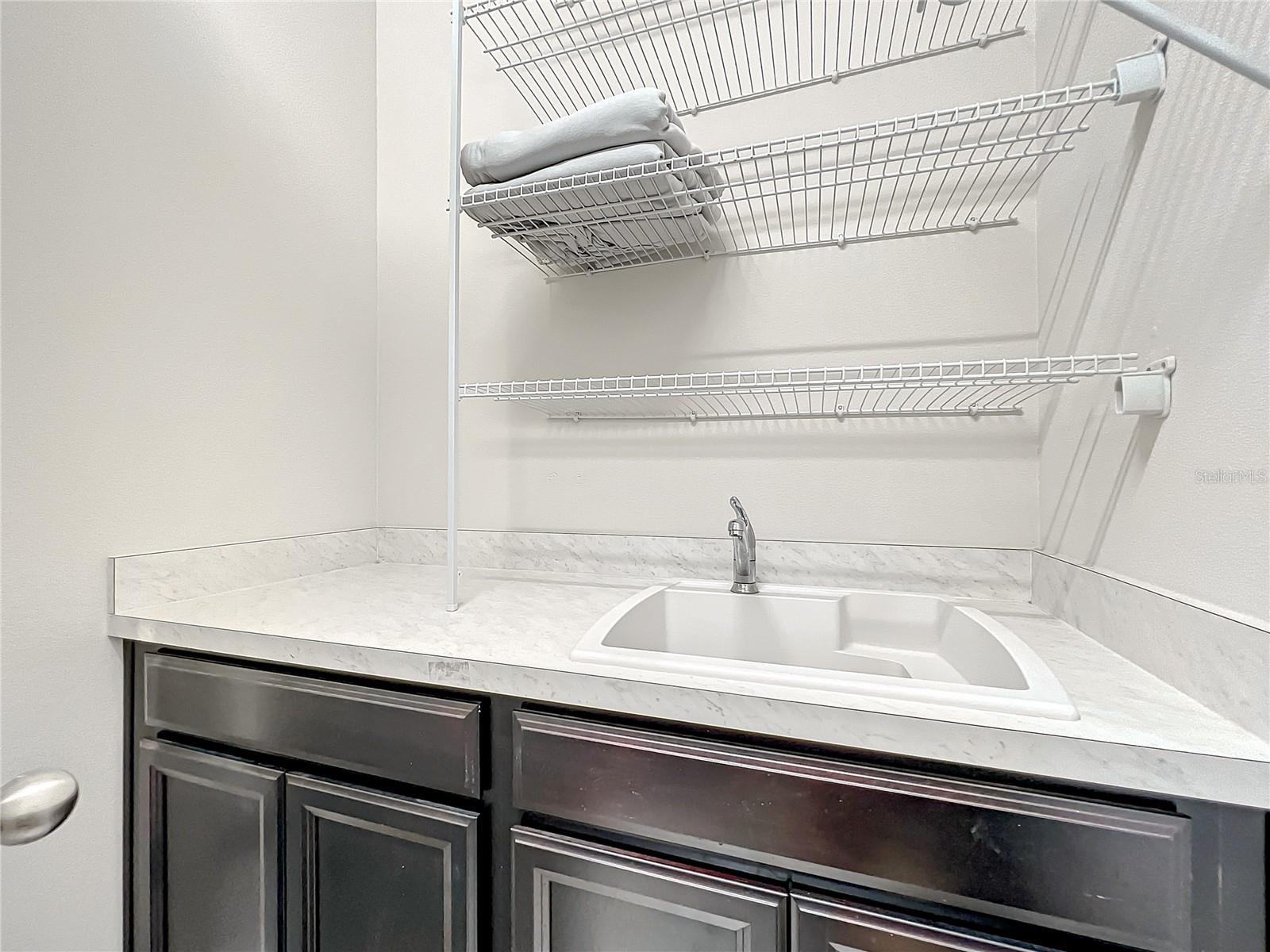 4993 SOUTHLAWN AVE, ORLANDO, FL, 32811