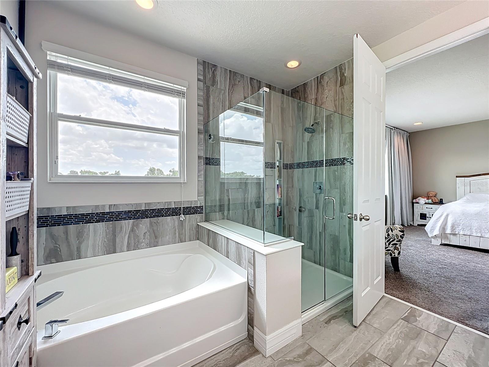 4993 SOUTHLAWN AVE, ORLANDO, FL, 32811