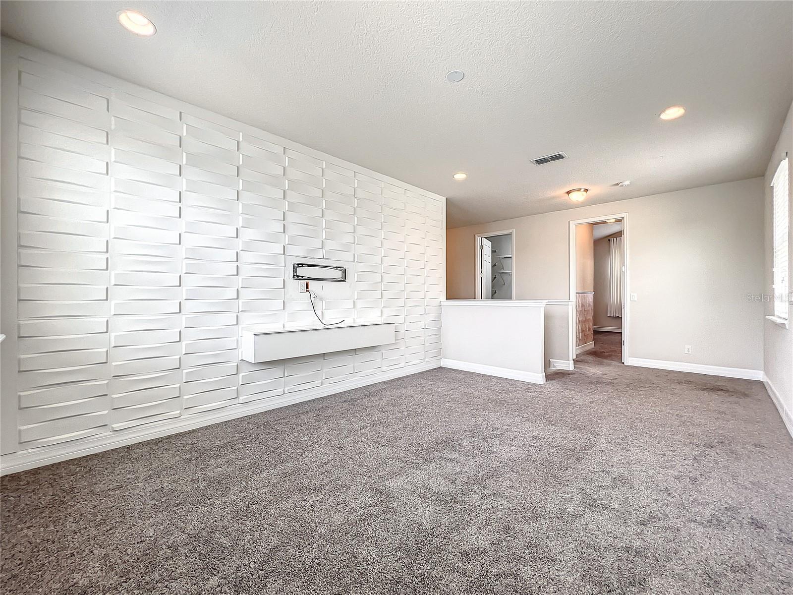 4993 SOUTHLAWN AVE, ORLANDO, FL, 32811