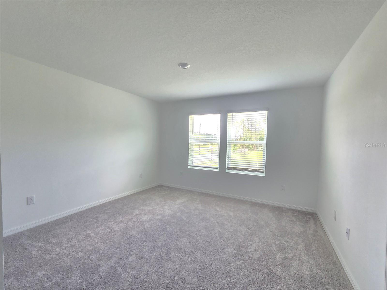 2073 HALLIER CV, WESLEY CHAPEL, FL, 33543