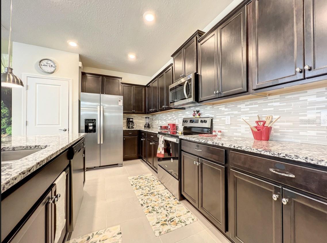 3878 LANA AVE, DAVENPORT, FL, 33897