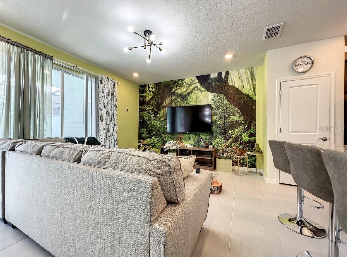 3878 LANA AVE, DAVENPORT, FL, 33897