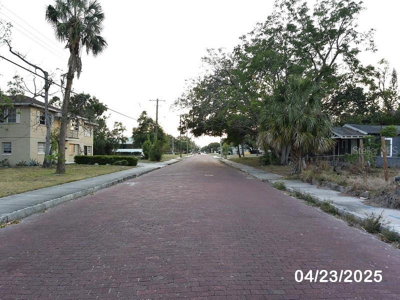 2105 W NORTH A ST, TAMPA, FL, 33606