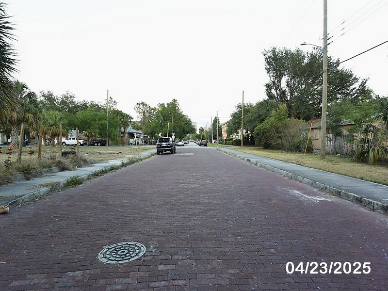 2105 W NORTH A ST, TAMPA, FL, 33606