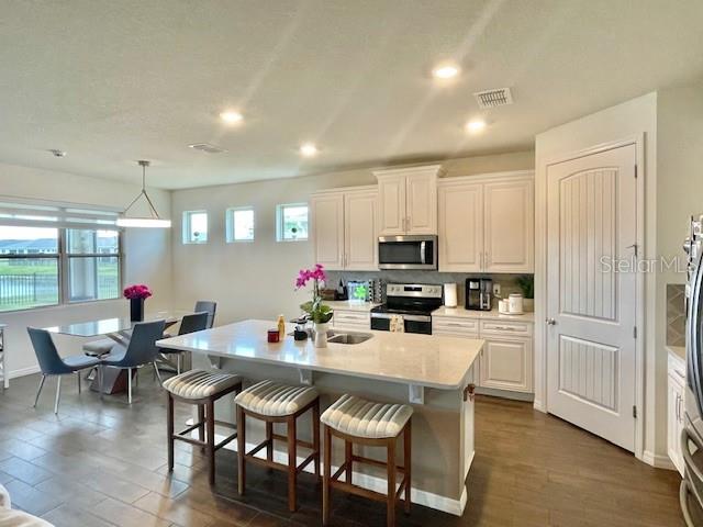 1520 LYONSDALE LN, SANFORD, FL, 32771