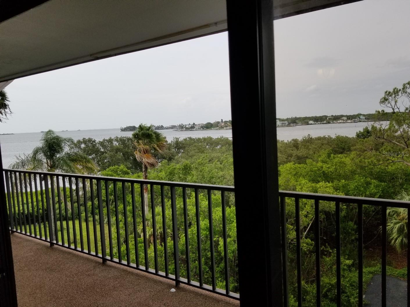 2700 BAYSHORE BLVD #11-302, DUNEDIN, FL, 34698