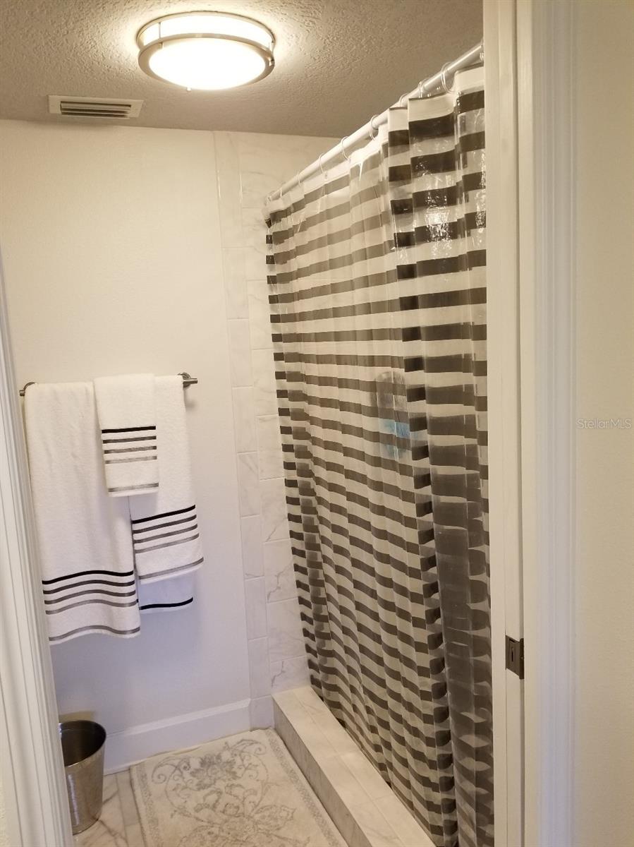 2700 BAYSHORE BLVD #11-302, DUNEDIN, FL, 34698