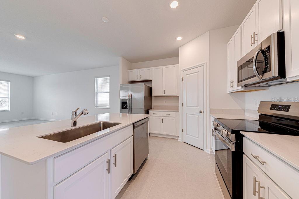 1840 BRIGHT SKY DR, KISSIMMEE, FL, 34744