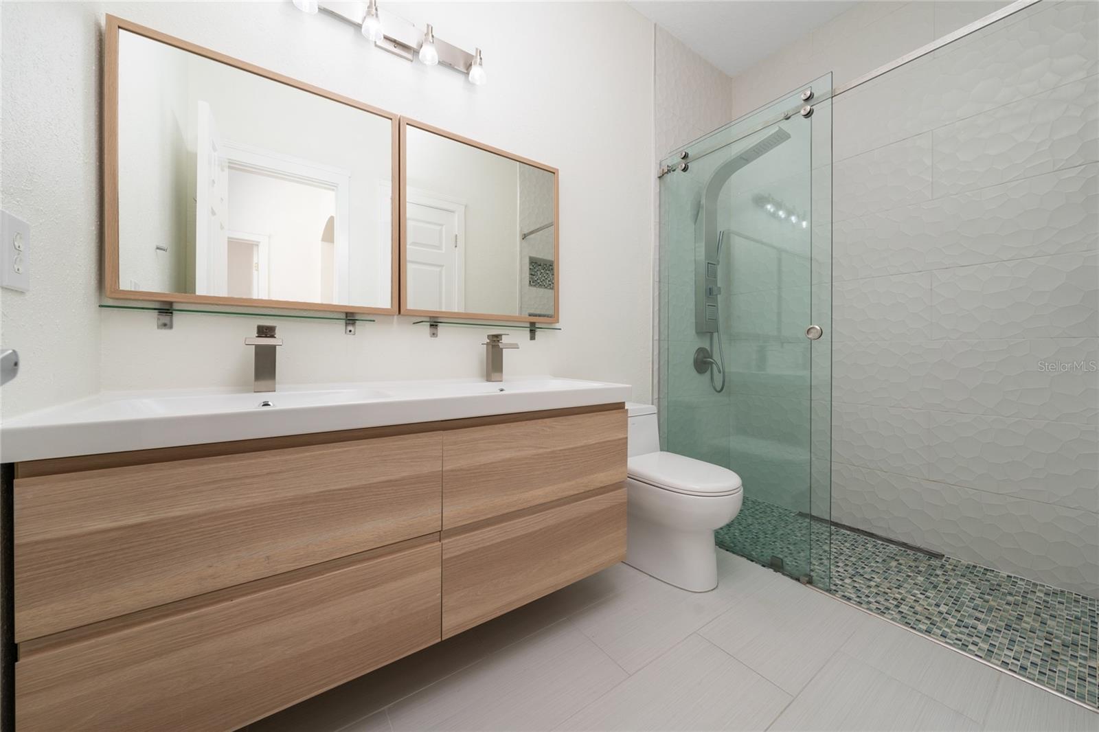 8374 BOWDEN WAY, WINDERMERE, FL, 34786