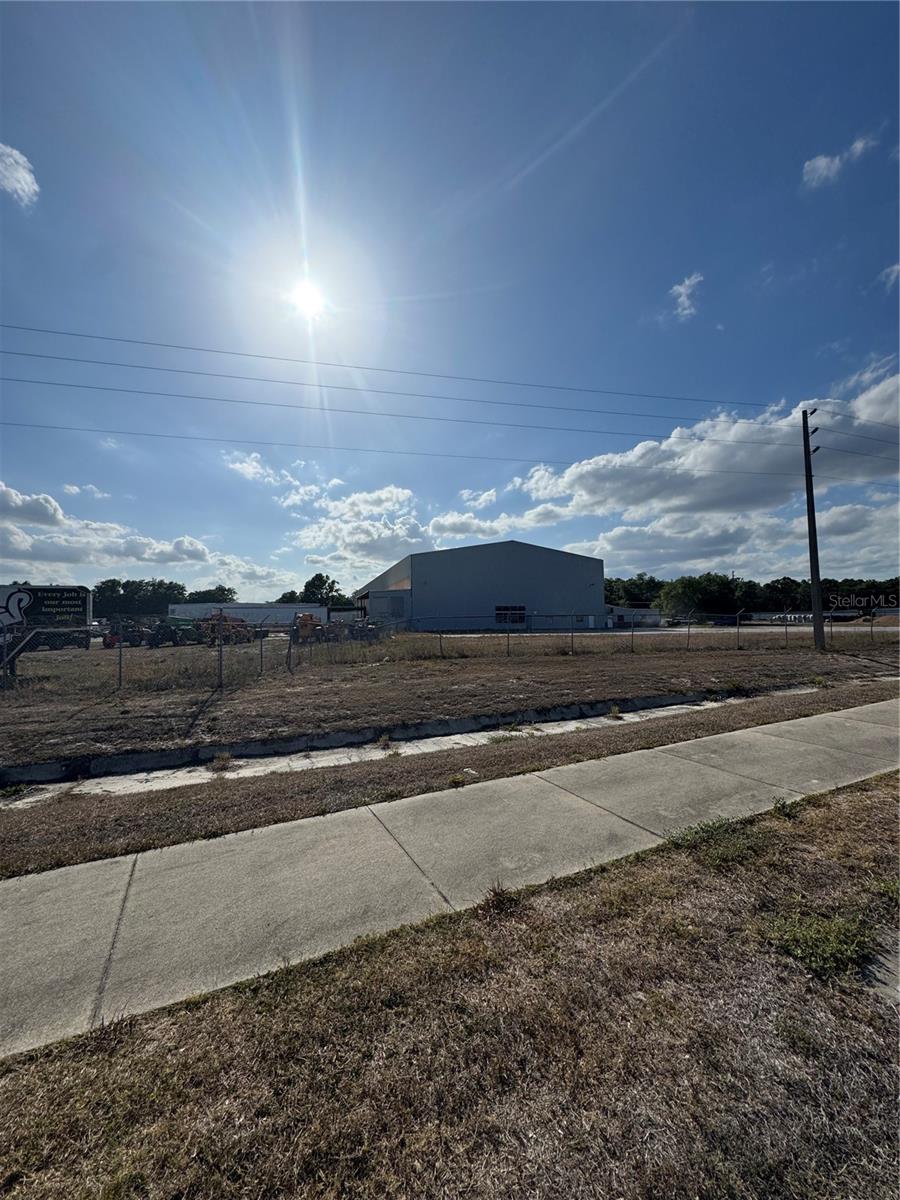 2628 US-441/27, FRUITLAND PARK, FL, 34731