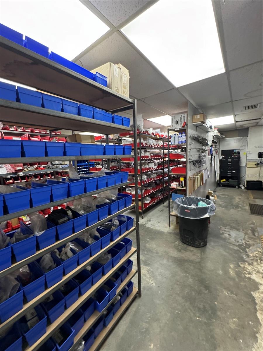 2628 US-441/27, FRUITLAND PARK, FL, 34731