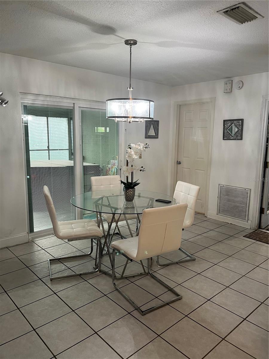 114 MADEIRA AVE, ORLANDO, FL, 32825