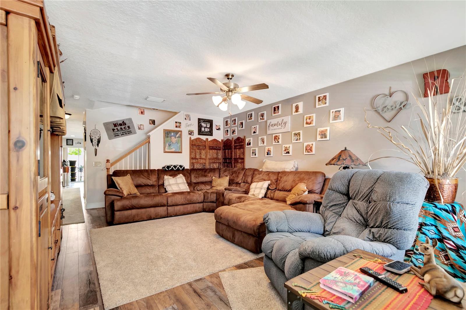 213 DRAW BRIDGE LN, VALRICO, FL, 33594