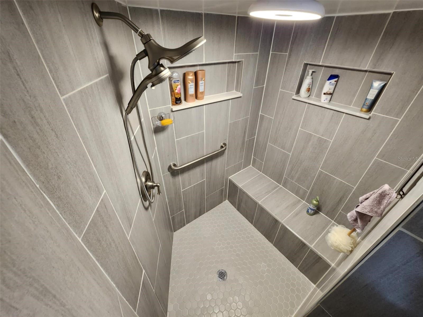 160 CENTER ST, OAK HILL, FL, 32759