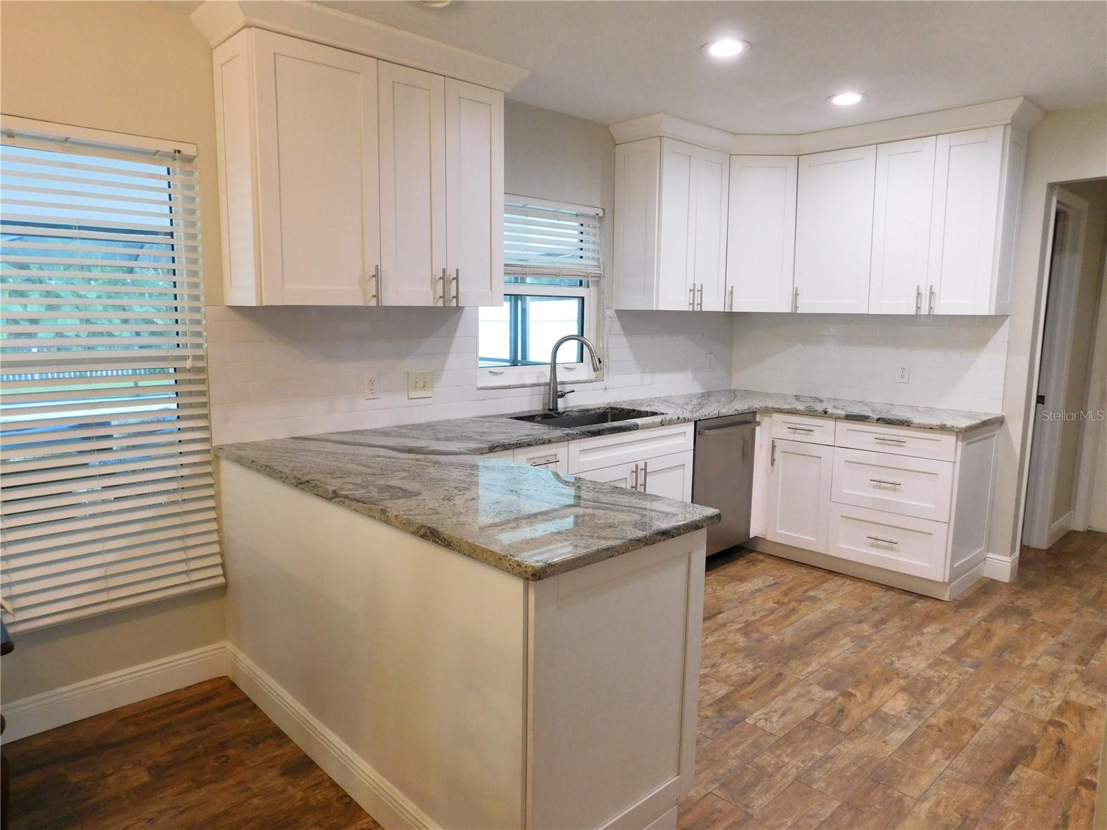 15916 MARSHFIELD DR, TAMPA, FL, 33624