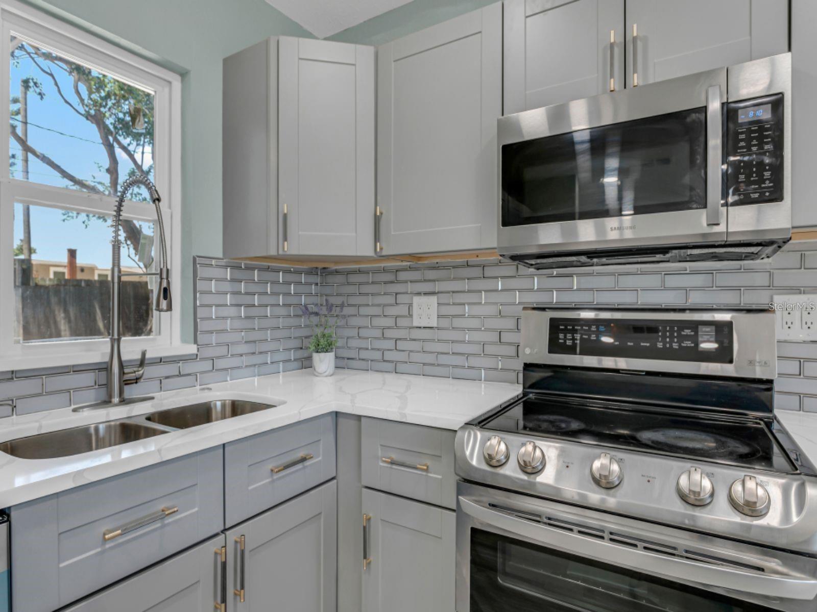 11491 59TH TER, SEMINOLE, FL, 33772