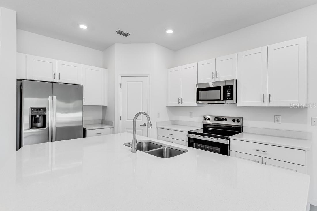 134 RIVER FRONT WAY, EDGEWATER, FL, 32141