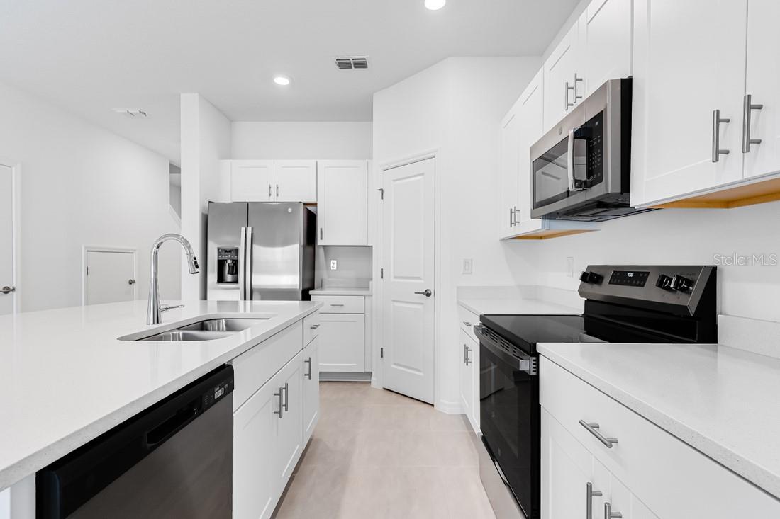 134 RIVER FRONT WAY, EDGEWATER, FL, 32141