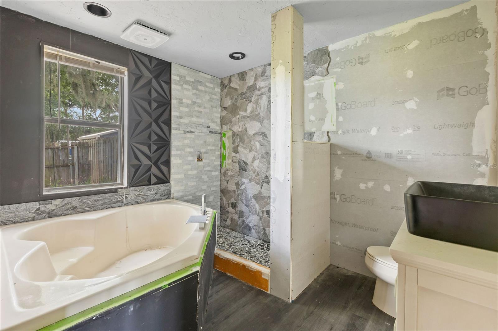 104 N PARK PL, EDGEWATER, FL, 32132