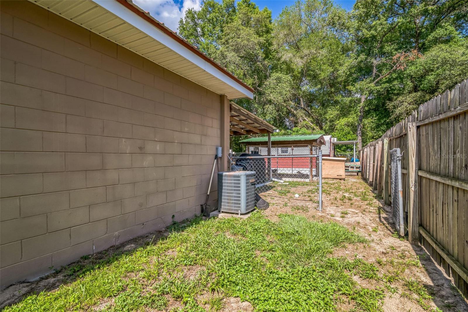 16750 E FORT KING ST, SILVER SPRINGS, FL, 34488