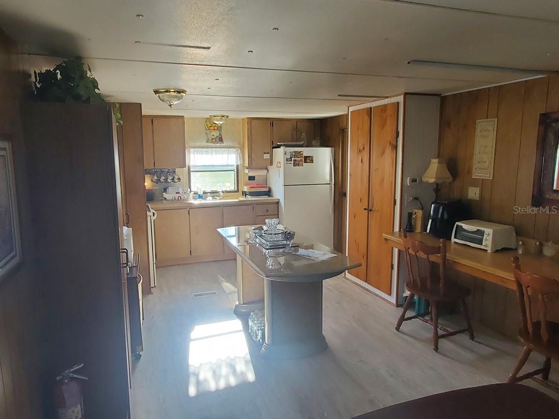 TB8392757 Property Photo